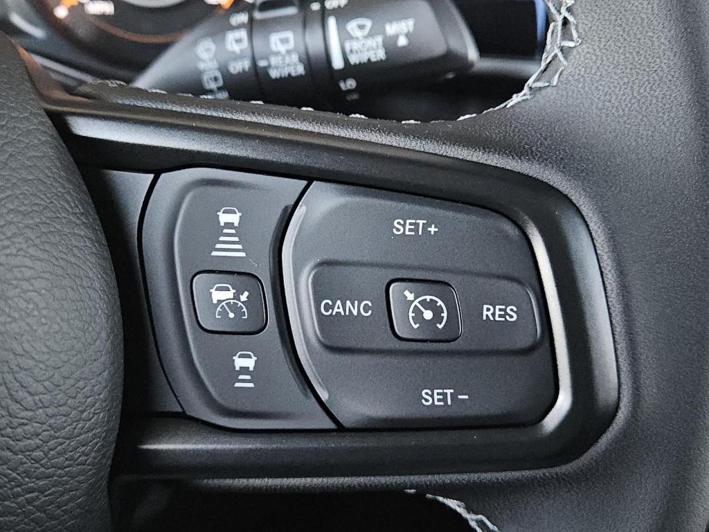 new 2025 Jeep Wrangler car, priced at $41,207