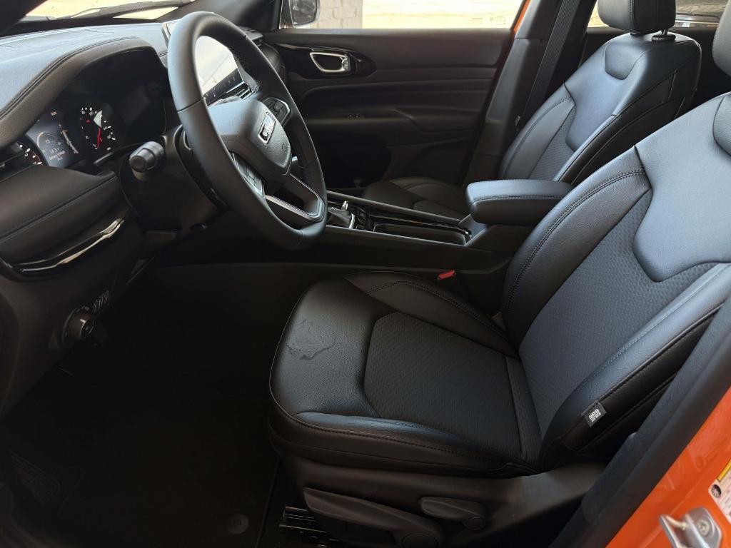 new 2026 Jeep Compass car, priced at $32,322