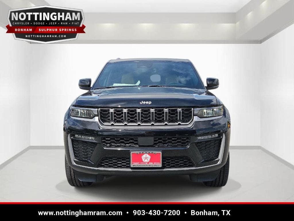 new 2026 Jeep Grand Cherokee car, priced at $41,122