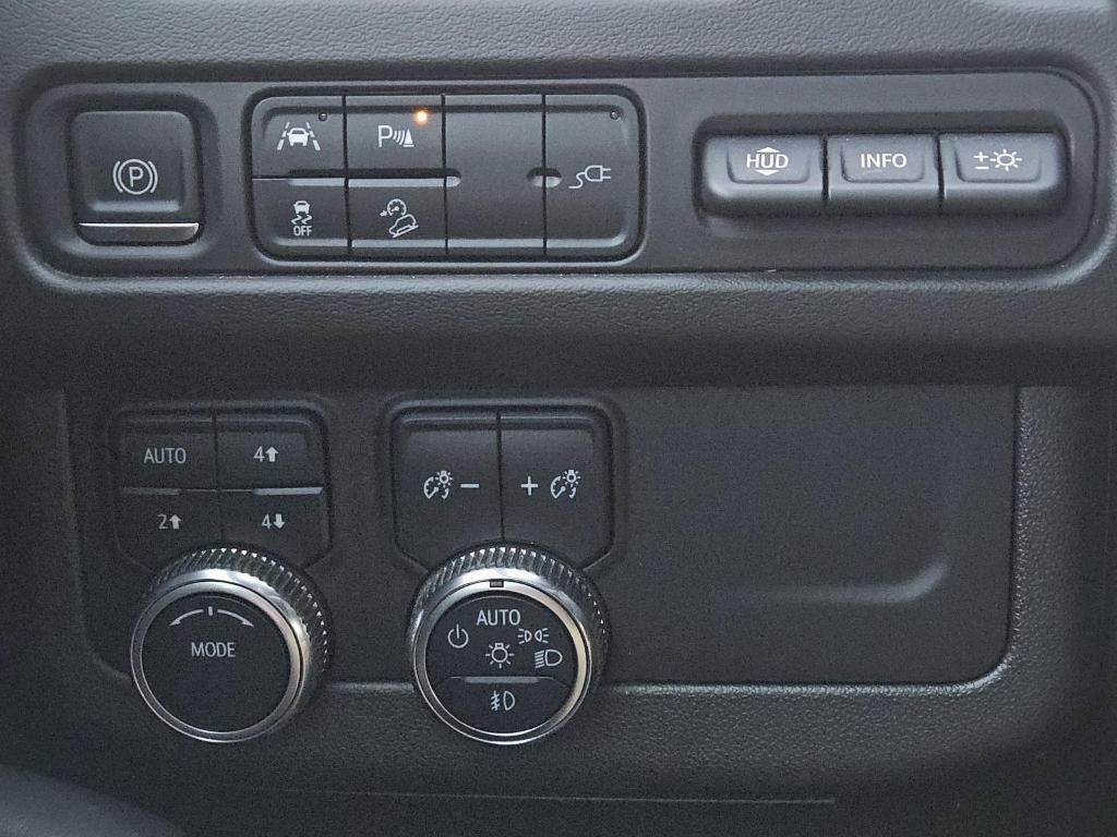 used 2021 GMC Yukon car, priced at $40,000