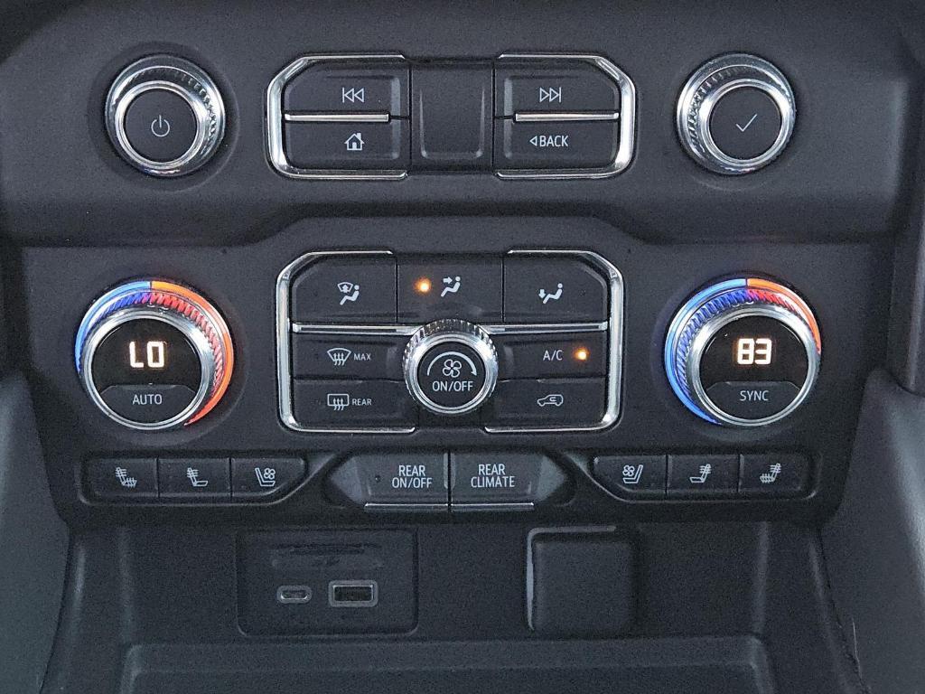 used 2021 GMC Yukon car, priced at $40,000