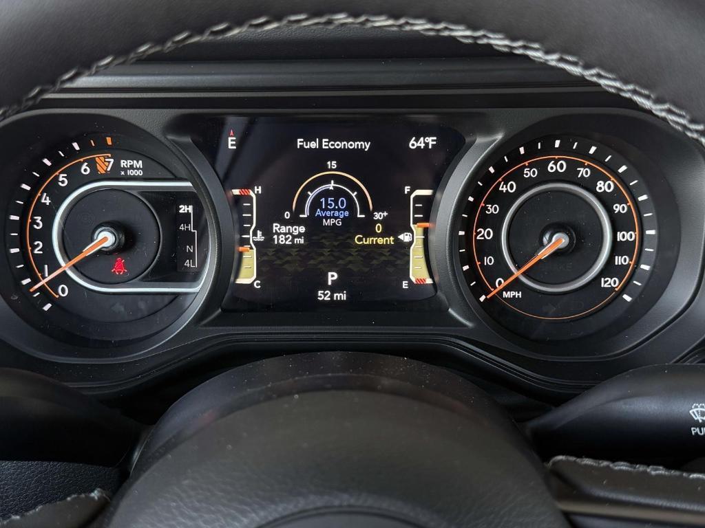 new 2025 Jeep Gladiator car, priced at $43,005