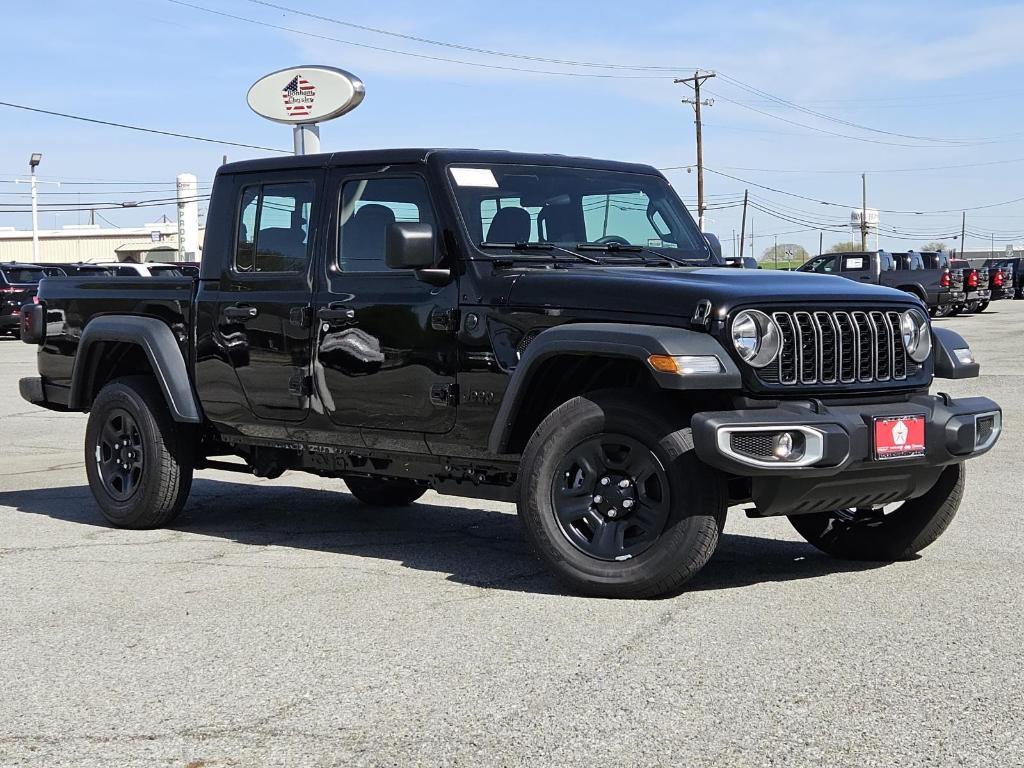 new 2026 Jeep Gladiator car, priced at $41,723