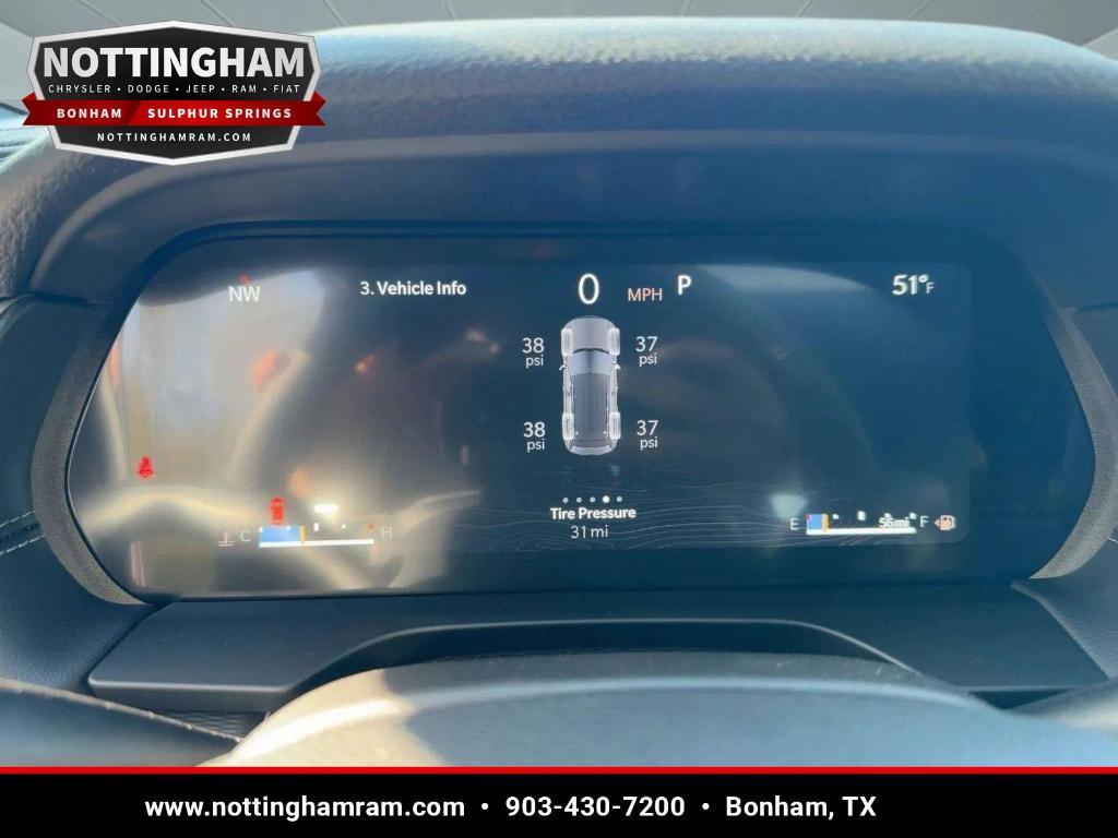 new 2025 Jeep Grand Cherokee car, priced at $34,683