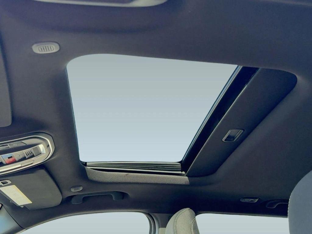 new 2025 Jeep Grand Cherokee car, priced at $35,499