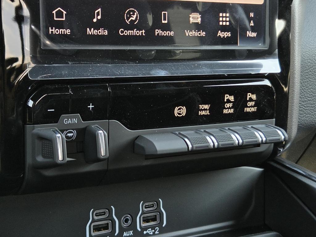 new 2027 Ram 3500 car, priced at $80,150