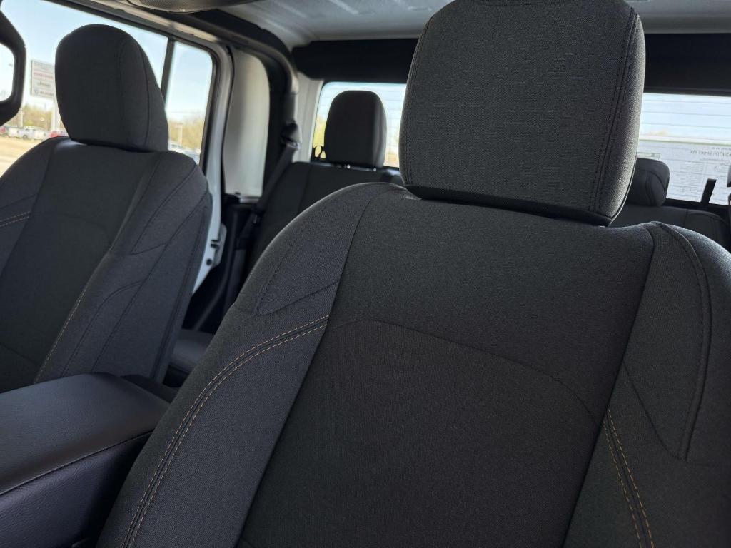 new 2026 Jeep Gladiator car, priced at $39,299