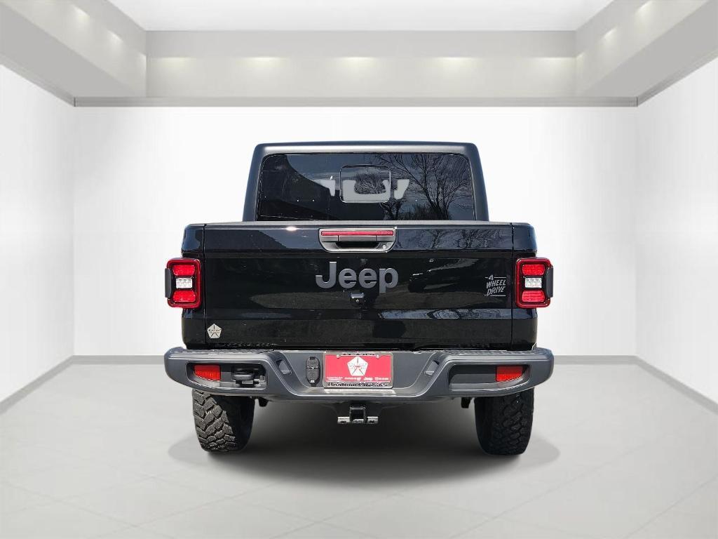new 2026 Jeep Gladiator car, priced at $48,689