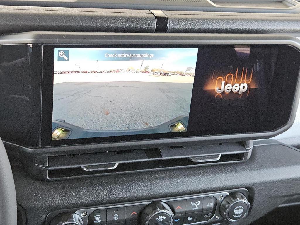 new 2026 Jeep Gladiator car, priced at $50,691