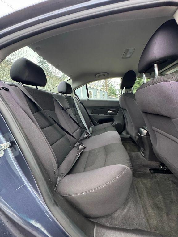 used 2014 Chevrolet Cruze car, priced at $6,495