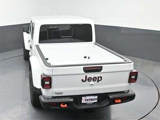 new 2026 Jeep Gladiator car, priced at $64,480