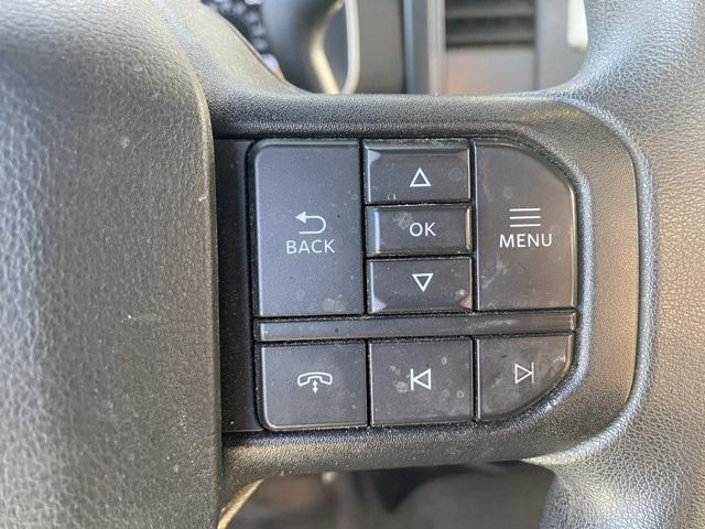 used 2021 Ford F-150 car, priced at $25,000