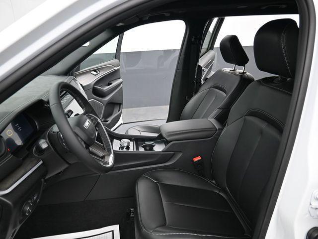 new 2026 Jeep Grand Cherokee L car, priced at $41,301
