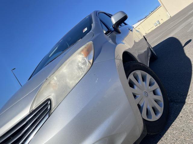 used 2014 Nissan Versa Note car, priced at $3,900