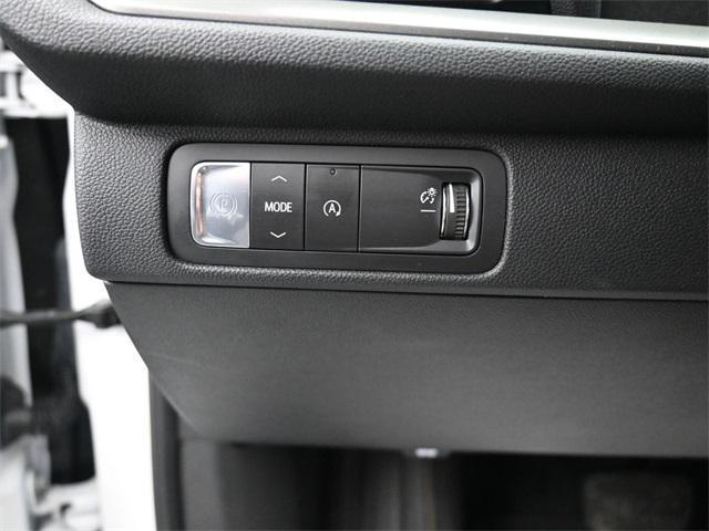 used 2024 Chevrolet Traverse car, priced at $32,500