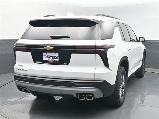 used 2024 Chevrolet Traverse car, priced at $32,500