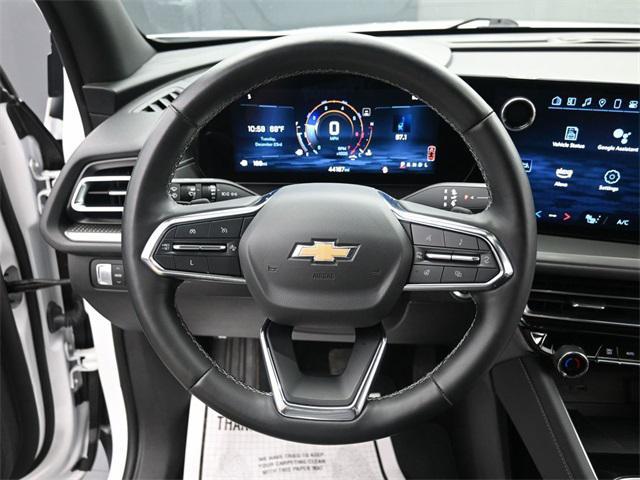 used 2024 Chevrolet Traverse car, priced at $32,500