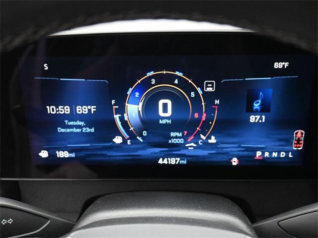 used 2024 Chevrolet Traverse car, priced at $32,500