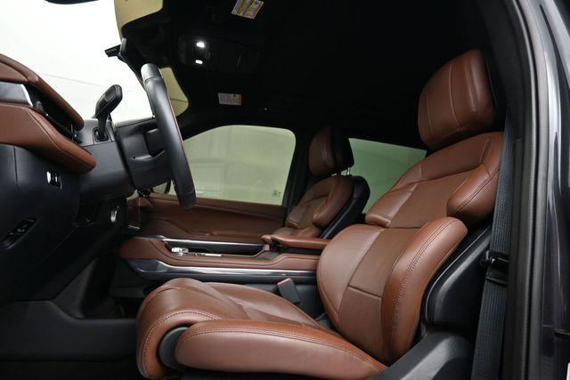 used 2025 Lincoln Navigator car, priced at $87,526