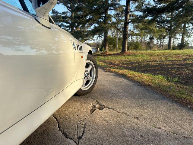 used 1998 BMW Z3 car