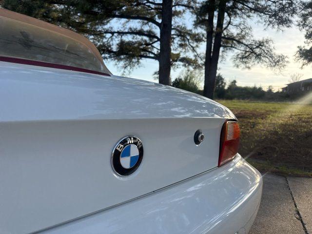 used 1998 BMW Z3 car