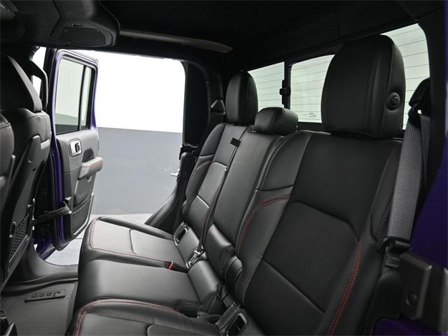 new 2026 Jeep Gladiator car, priced at $64,430