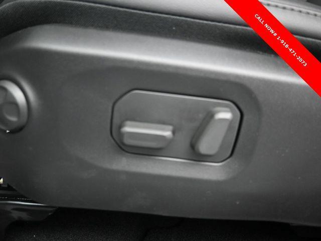 new 2026 Jeep Gladiator car, priced at $52,954