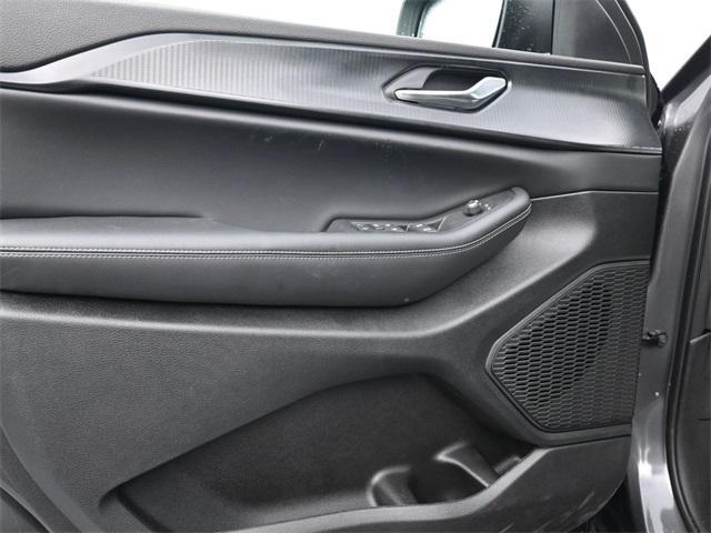 new 2026 Jeep Grand Cherokee car, priced at $45,830