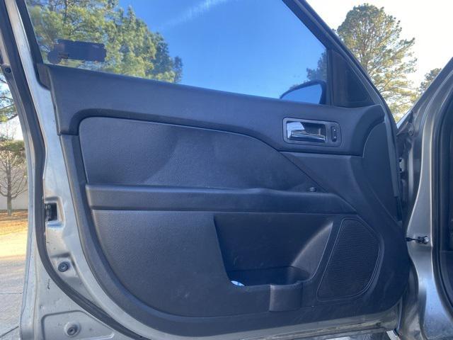 used 2009 Ford Fusion car, priced at $2,799