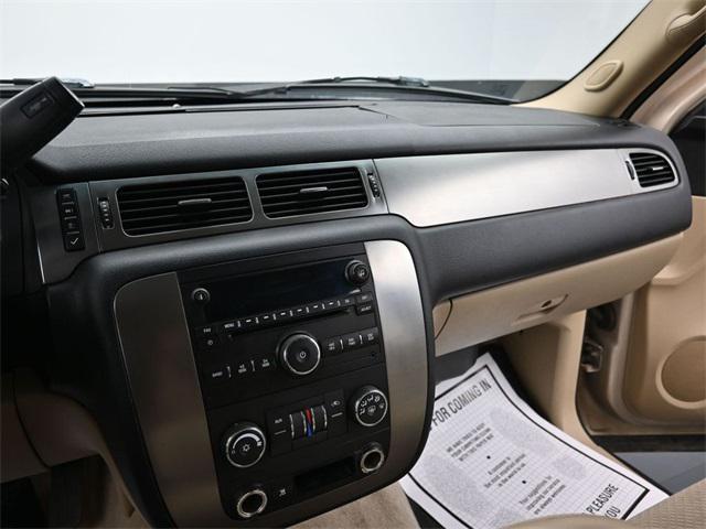used 2007 Chevrolet Suburban car, priced at $5,888