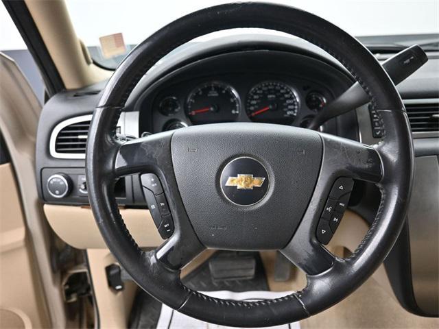 used 2007 Chevrolet Suburban car, priced at $5,888