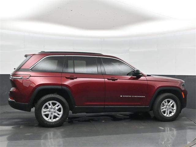 used 2024 Jeep Grand Cherokee car, priced at $28,985