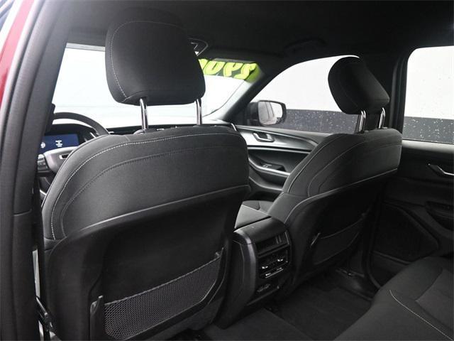 used 2024 Jeep Grand Cherokee car, priced at $28,985