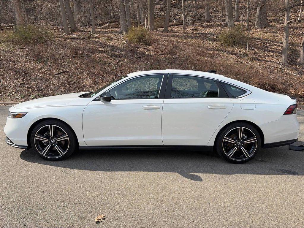 used 2025 Honda Accord Hybrid car, priced at $32,591