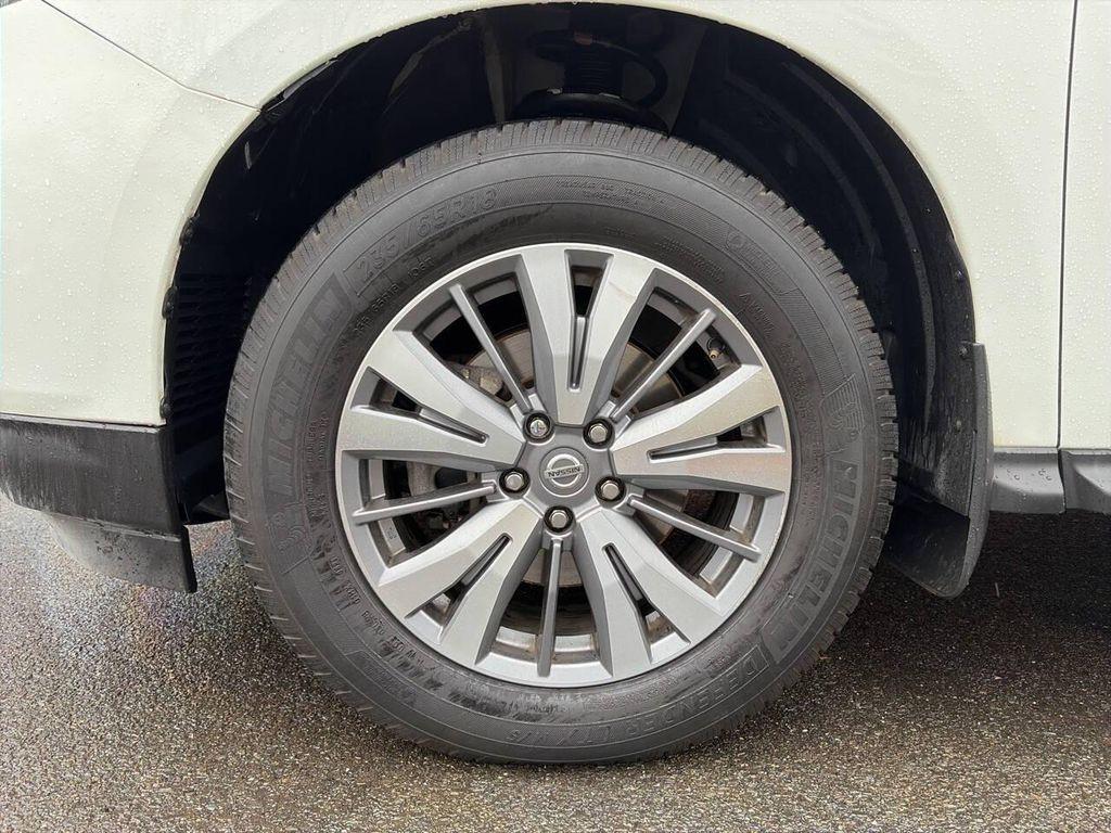 used 2020 Nissan Pathfinder car, priced at $18,591