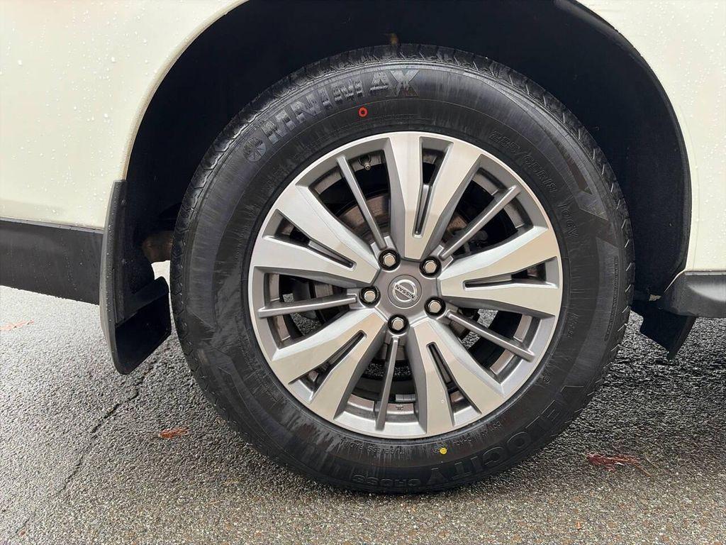 used 2020 Nissan Pathfinder car, priced at $18,591