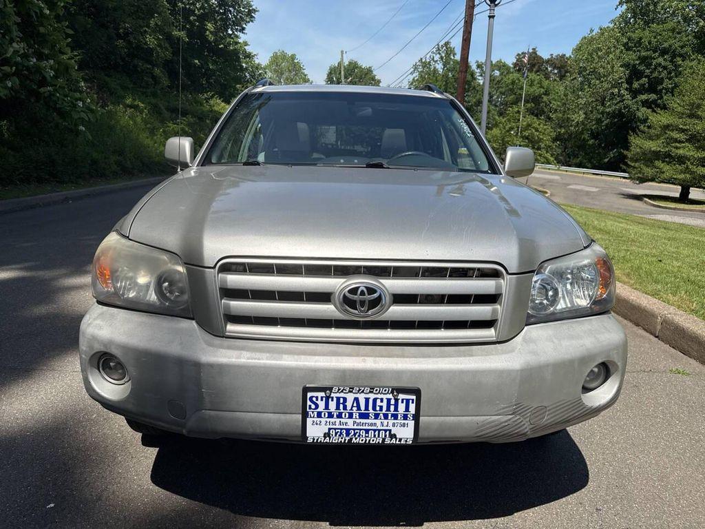used 2007 Toyota Highlander car, priced at $3,991