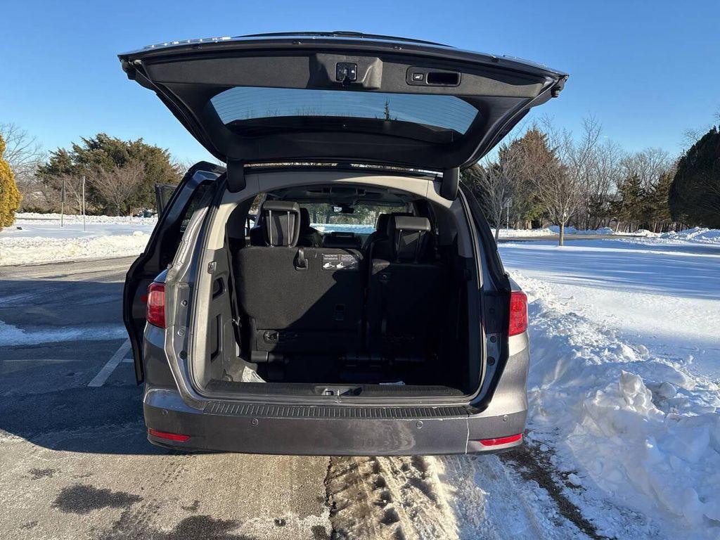 used 2024 Honda Odyssey car, priced at $29,991