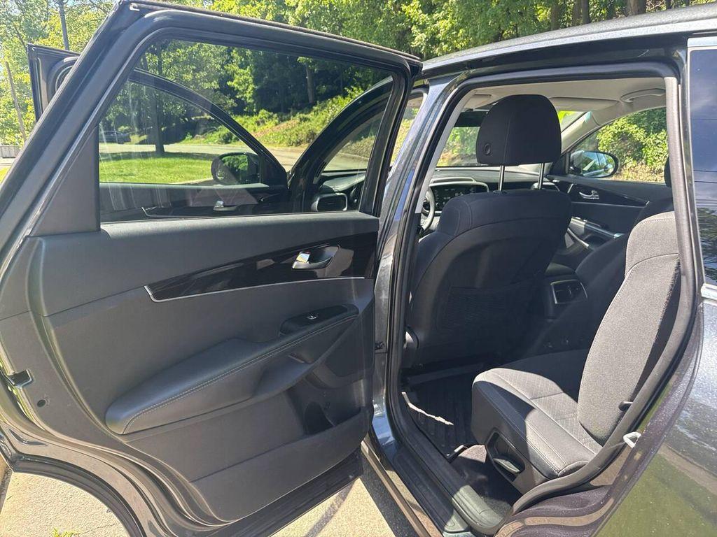 used 2020 Kia Sorento car, priced at $9,991
