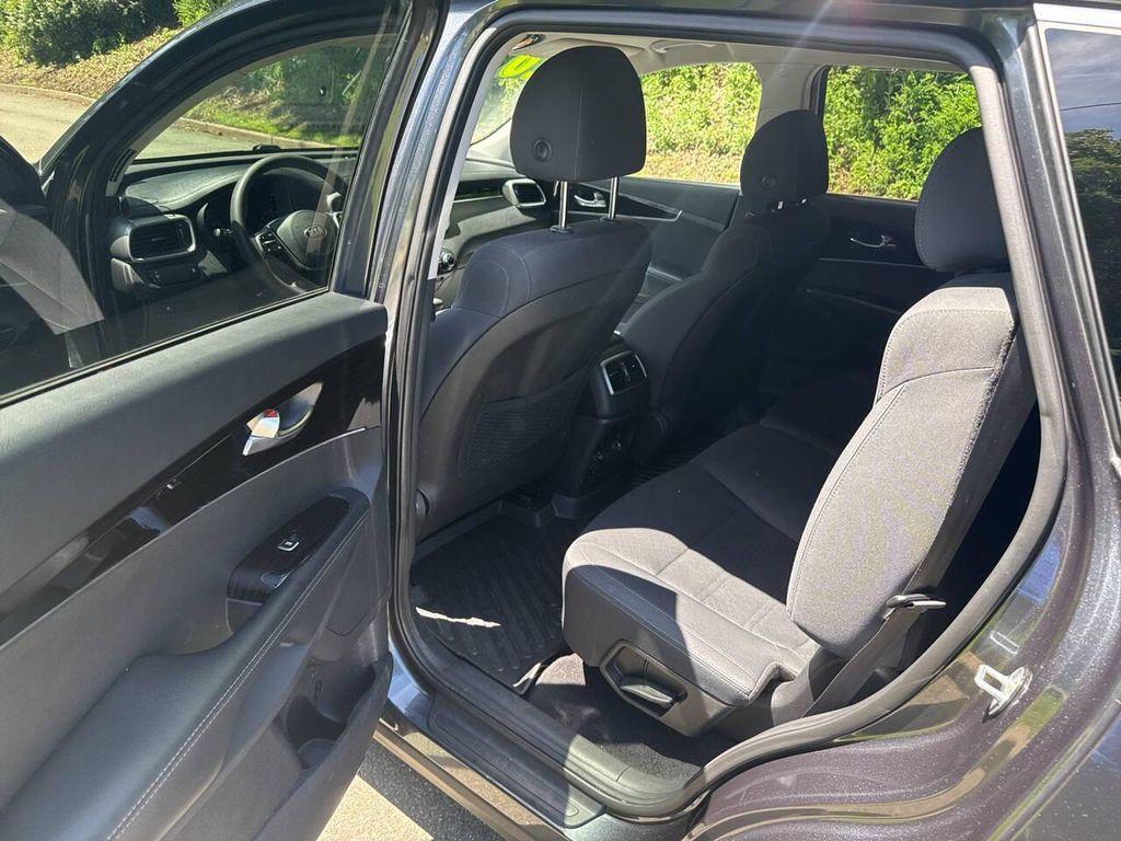 used 2020 Kia Sorento car, priced at $9,991