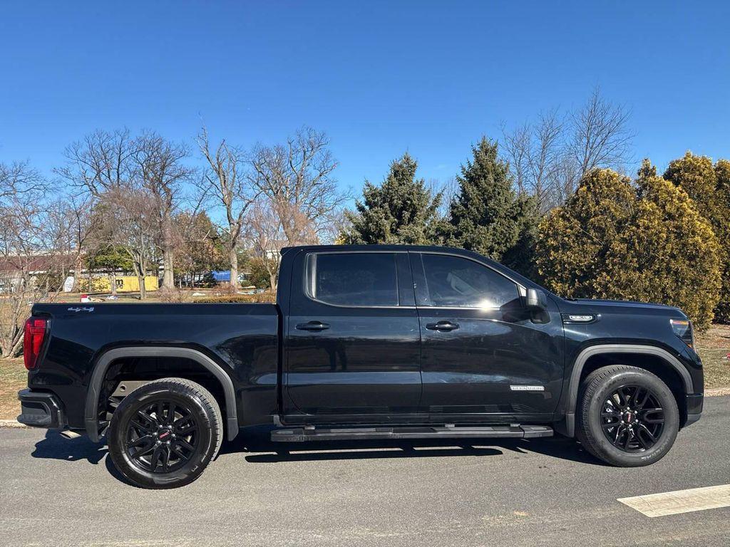 used 2023 GMC Sierra 1500 car, priced at $39,991