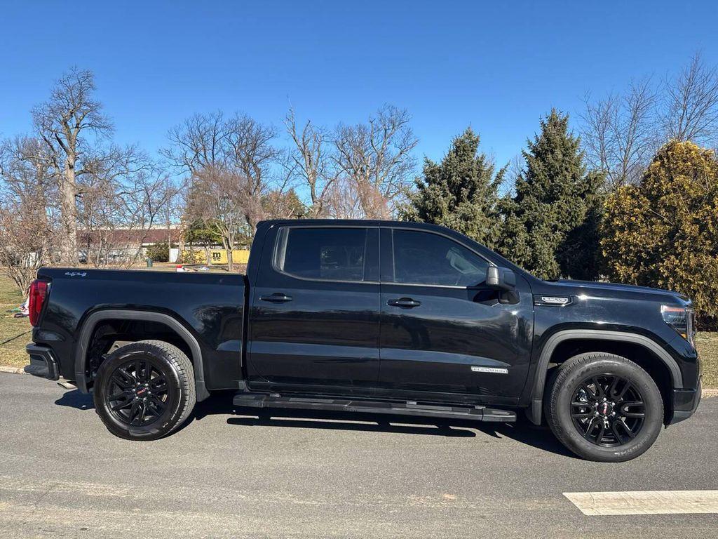 used 2023 GMC Sierra 1500 car, priced at $39,991