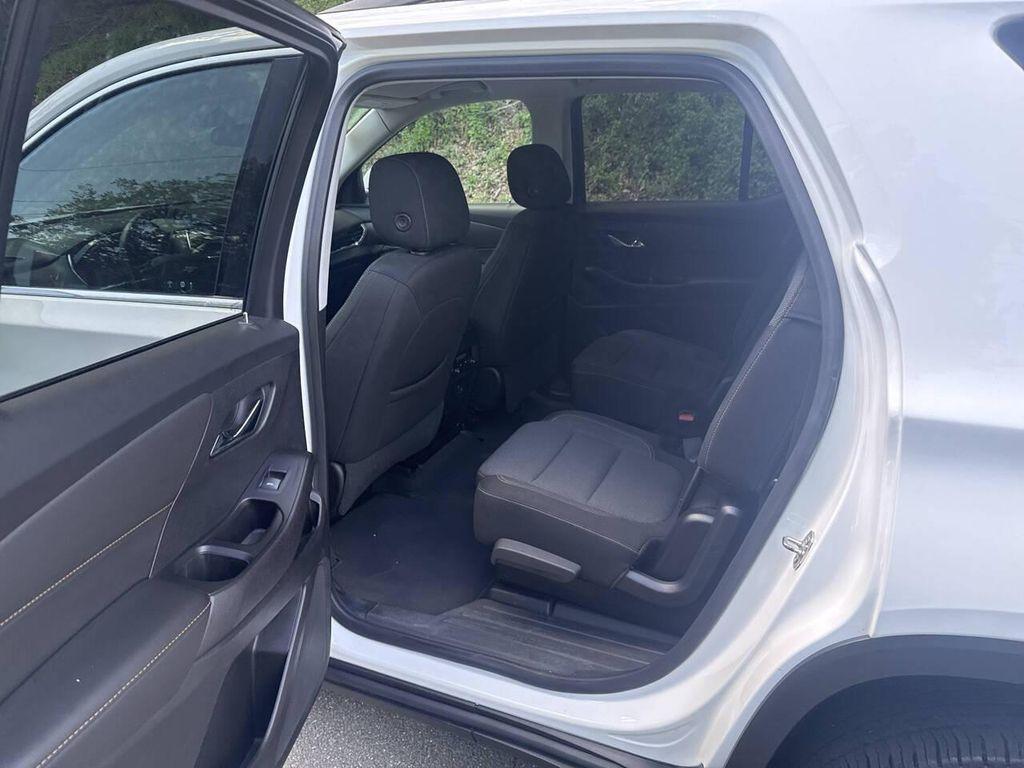 used 2020 Chevrolet Traverse car, priced at $22,995