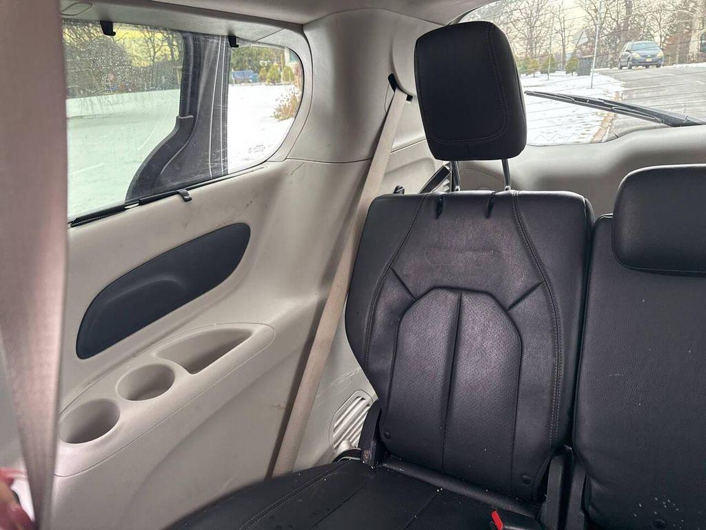 used 2019 Chrysler Pacifica car, priced at $10,991