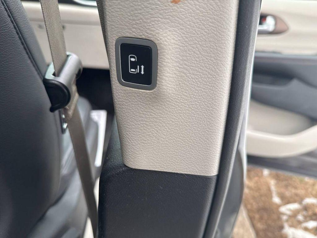 used 2019 Chrysler Pacifica car, priced at $10,991