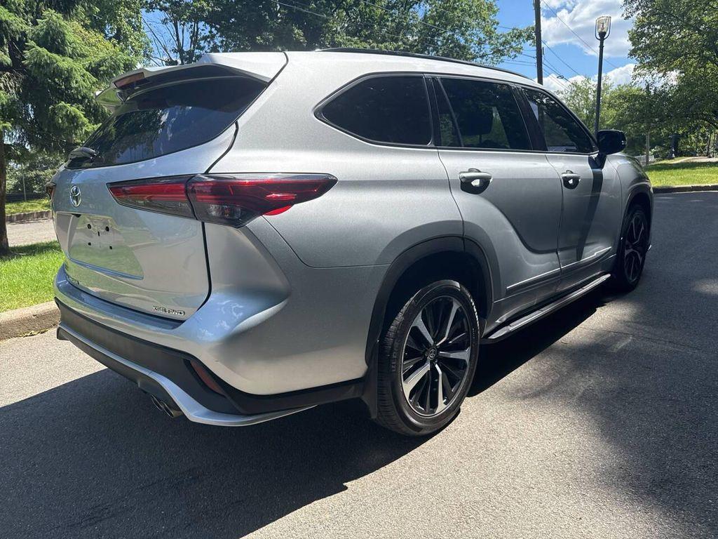 used 2021 Toyota Highlander car, priced at $27,500
