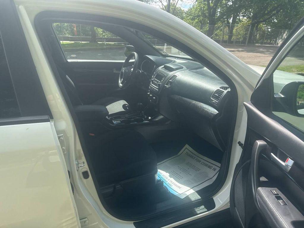 used 2015 Kia Sorento car, priced at $5,995