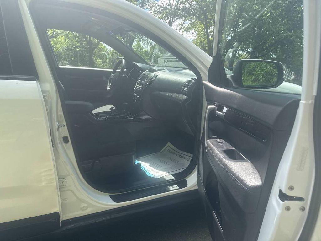 used 2015 Kia Sorento car, priced at $5,995