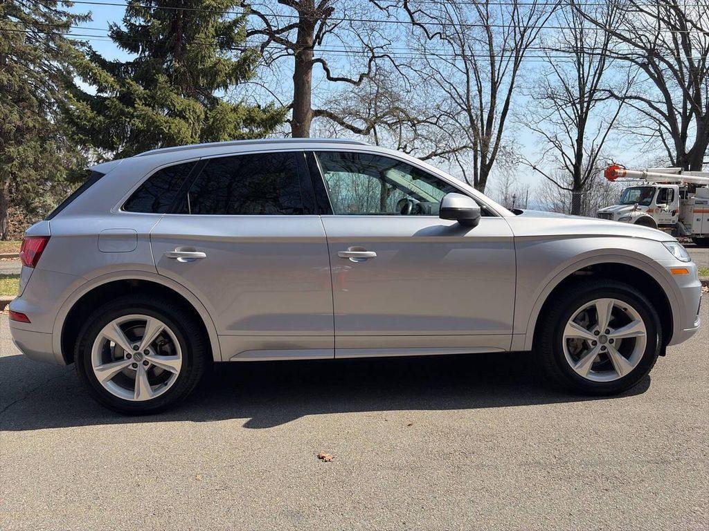 used 2020 Audi Q5 car, priced at $18,591