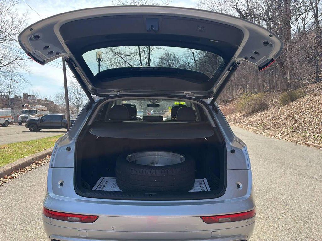 used 2020 Audi Q5 car, priced at $18,591